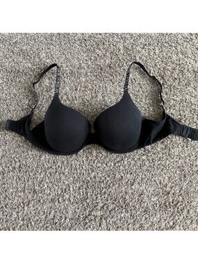 Victoria's Secret Black Push Up Bra size 34 DD